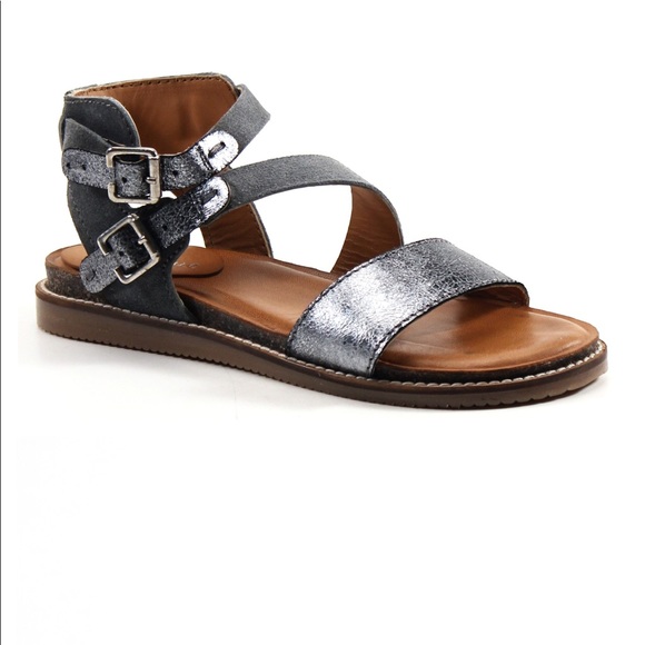 diba true Shoes - Diba True Feedom - Simple but not so much.
